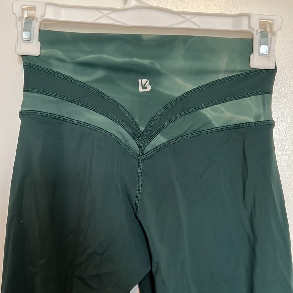 Buffbunny small green leggings